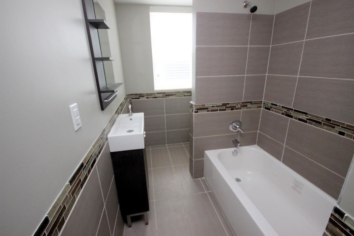 816 S Negley Ave #2 - Photo 3 of 8