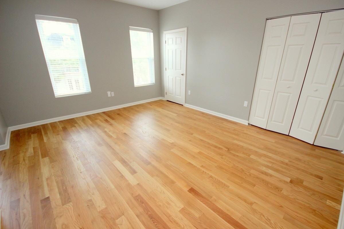 816 S Negley Ave #2 - Photo 4 of 8