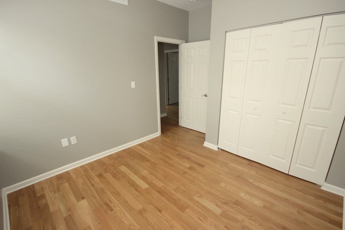 816 S Negley Ave #2 - Photo 5 of 8