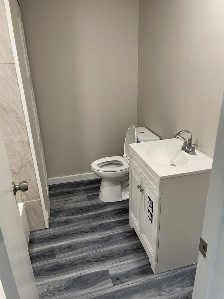 25 S Main St #5 - Photo 3 of 7