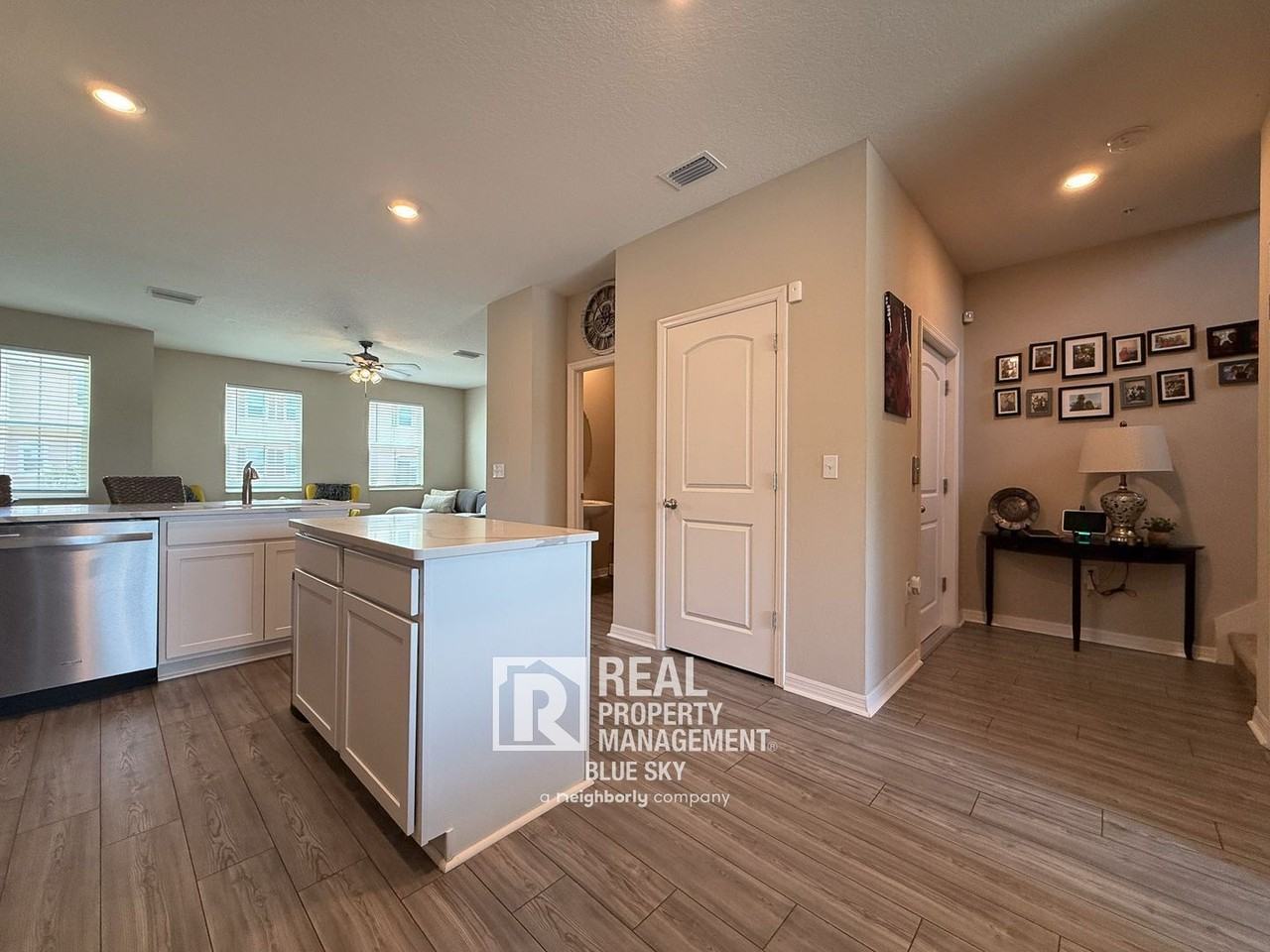 5523 Wahoo Ct - Photo 5 of 36
