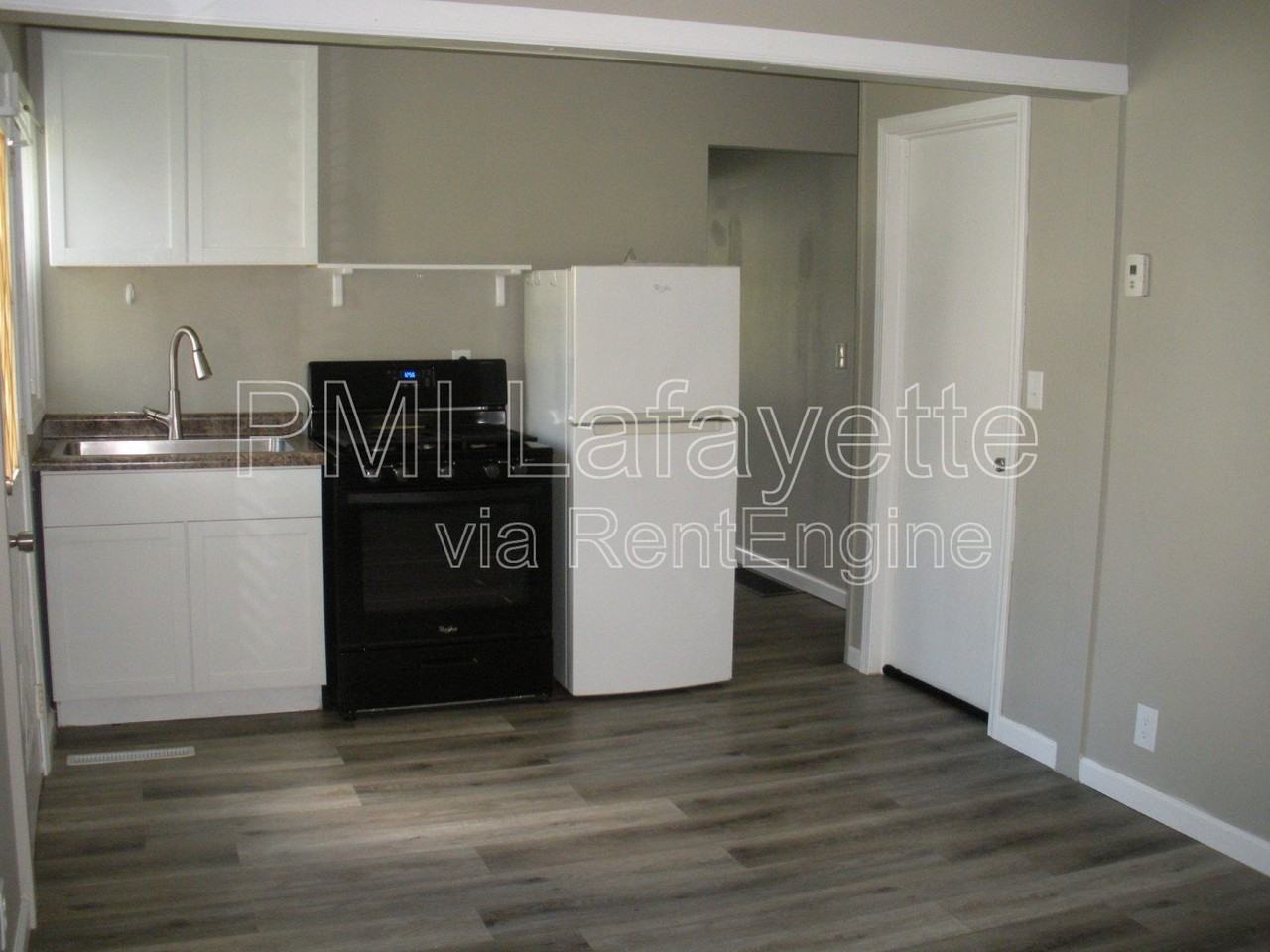 1726 Charles St - Photo 2 of 6