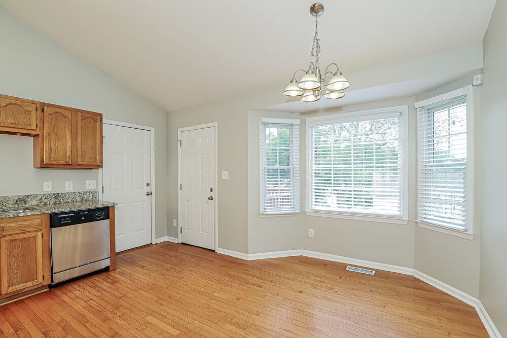 235 Lorraine Dr - Photo 6 of 16