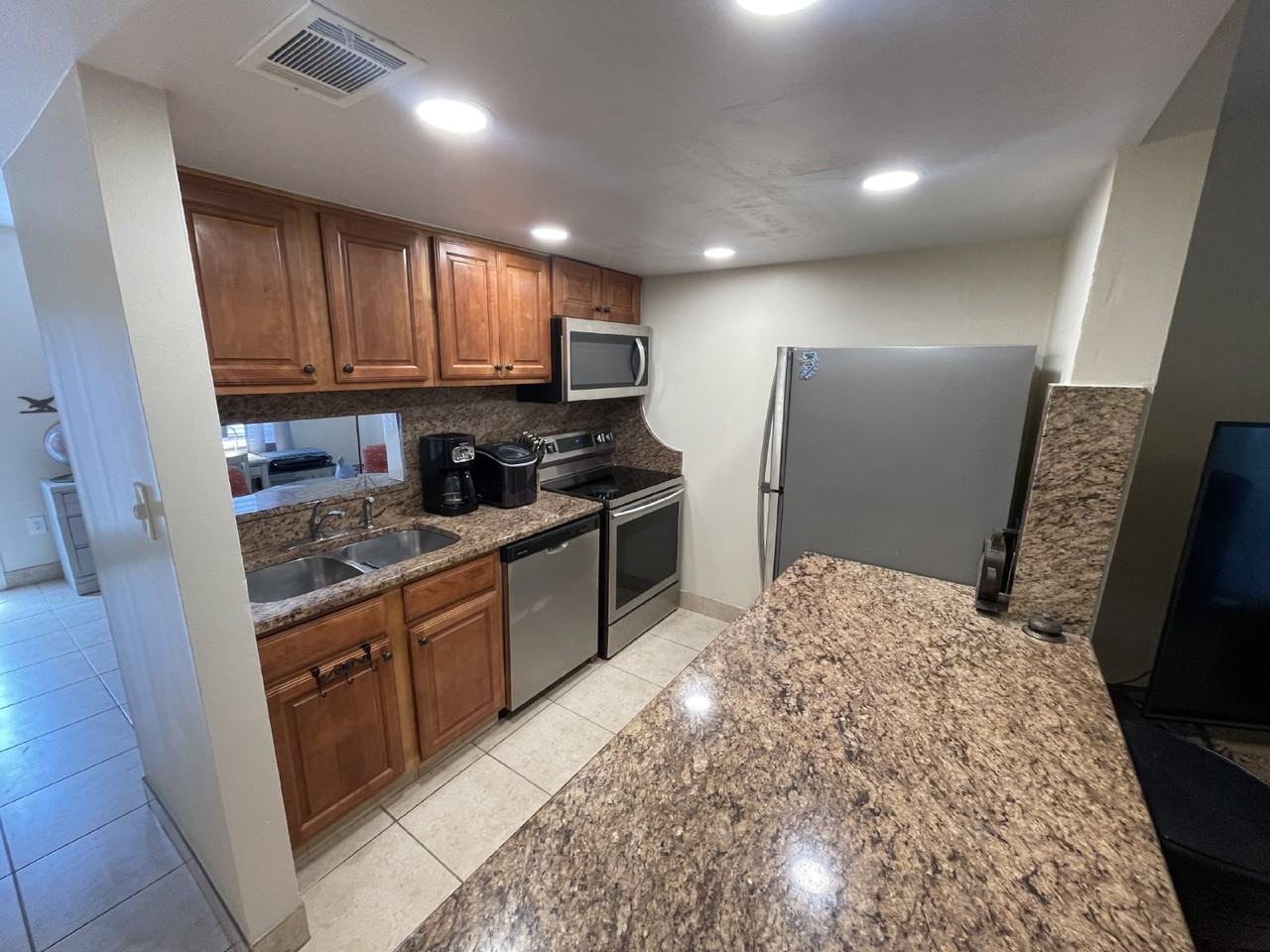 133 Seaport Blvd Unit T15 - Photo 4 of 20