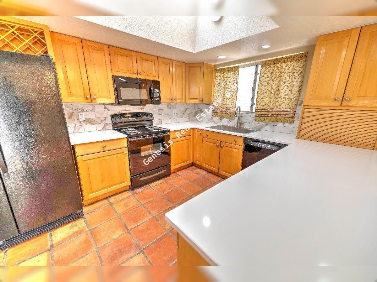 4741 E Calle Elegante - Photo 4 of 29