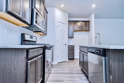 206 Telford Dr #1 - Photo 5 of 19