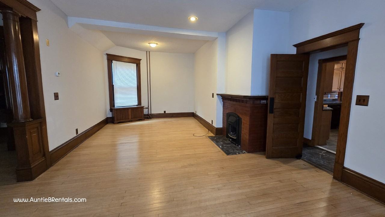 699 Lincoln Ave #1MAINLEVEL - Photo 7 of 23