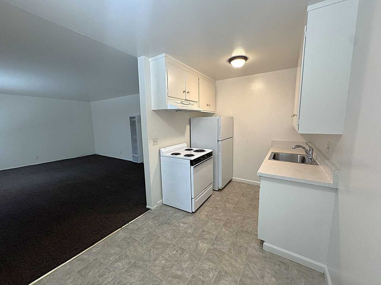 2124 Blake St #2 - Photo 2 of 11