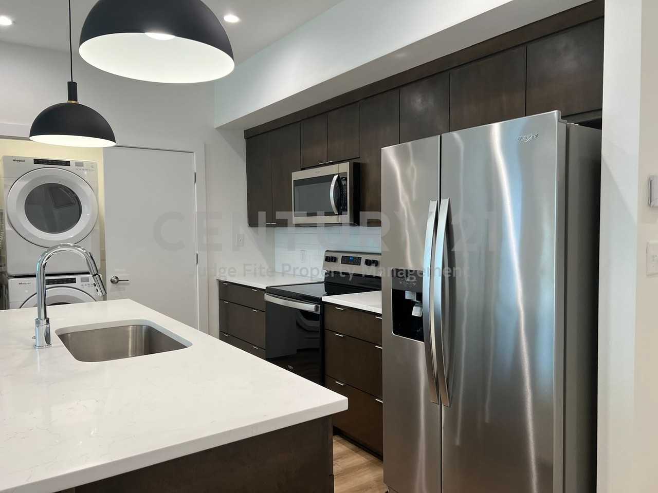 408 Dr Martin Luther King Jr Blvd #105