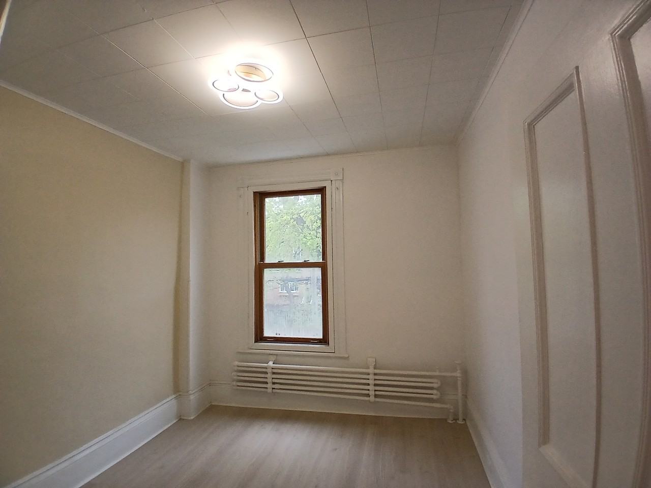 5510 Avenue Durocher - Photo 4 of 34