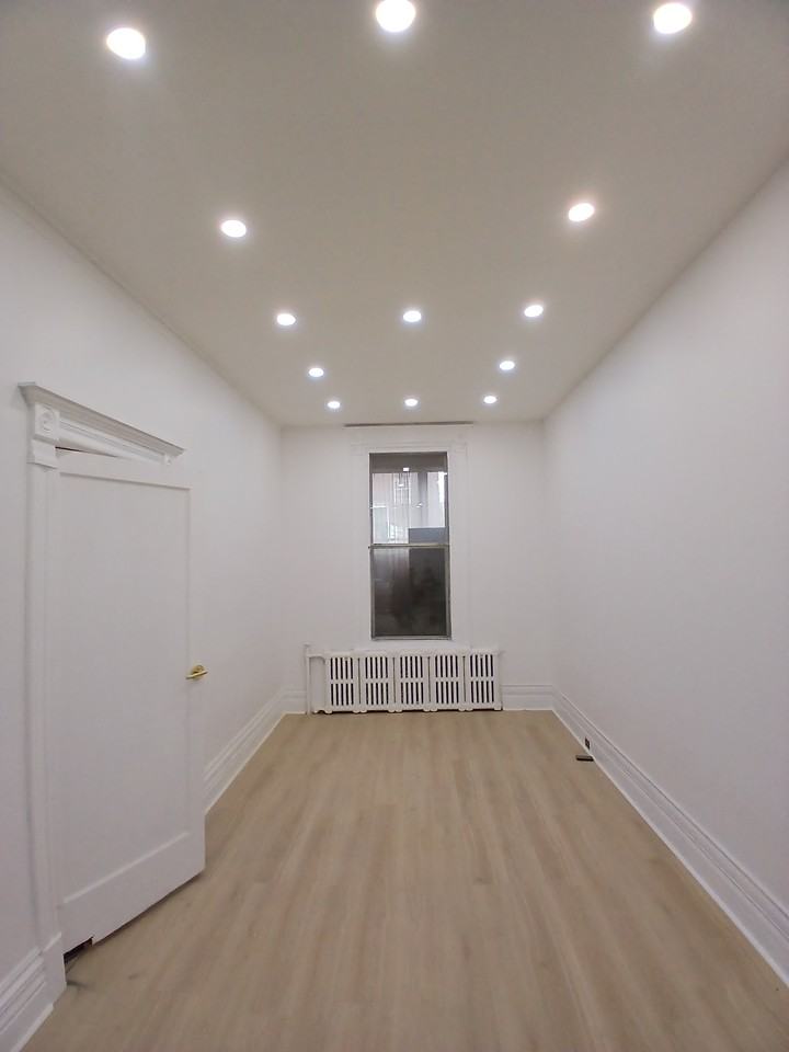 5510 Avenue Durocher - Photo 6 of 34