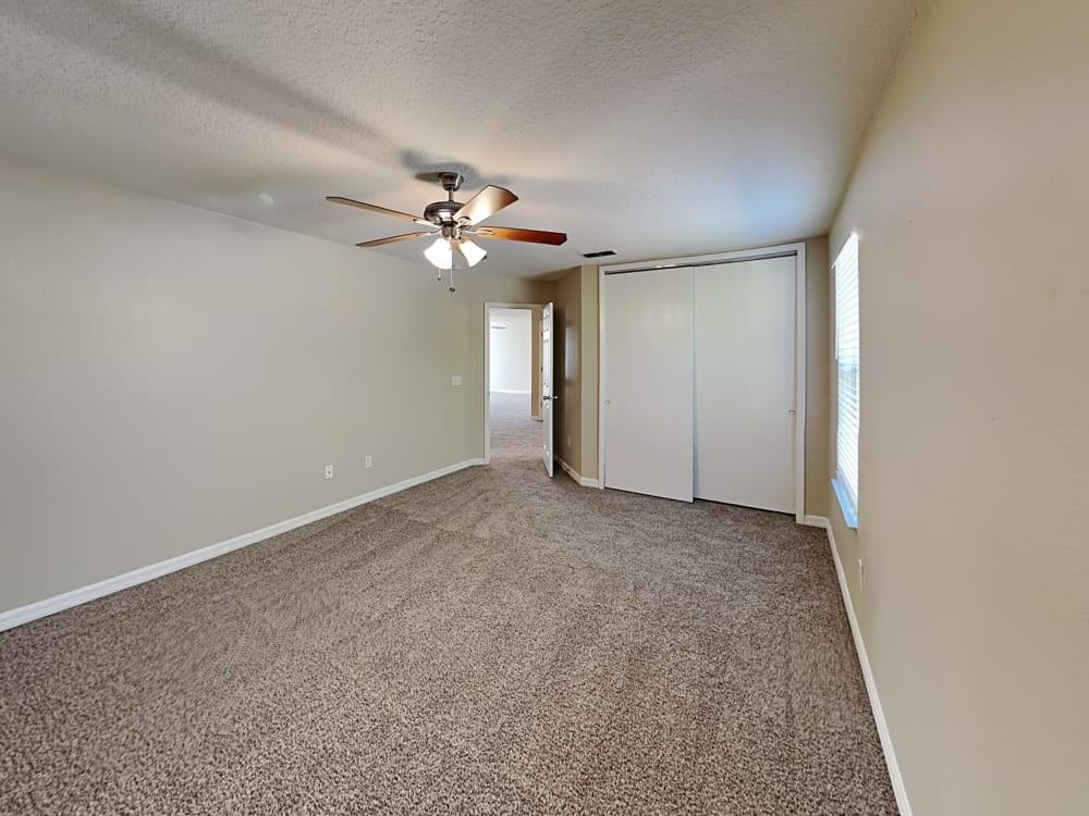 211 Lynn St #NA - Photo 2 of 5