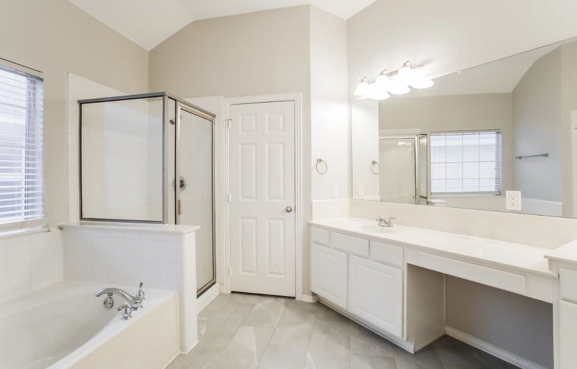 5302 Spicewood Dr #NA - Photo 3 of 7