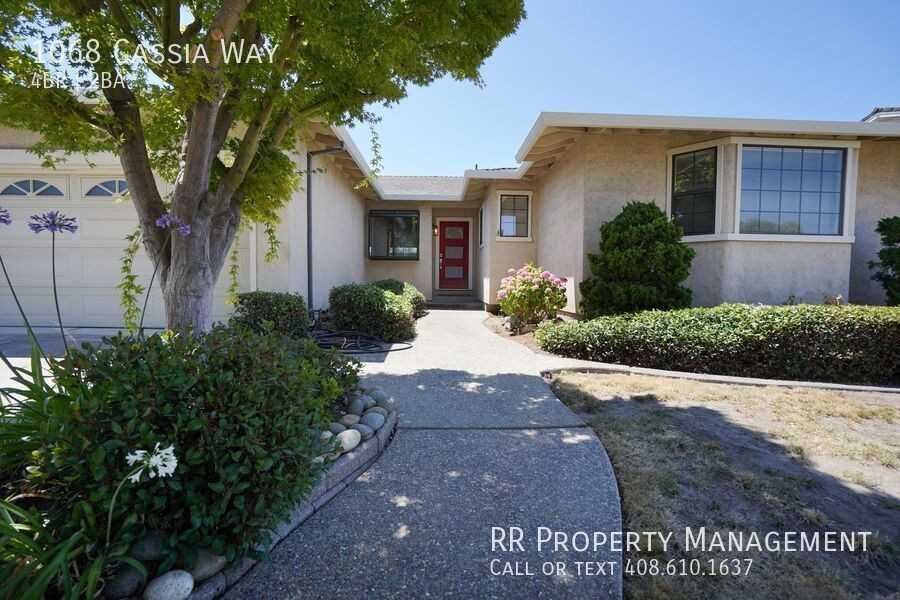 1068 Cassia Way - Photo 2 of 42