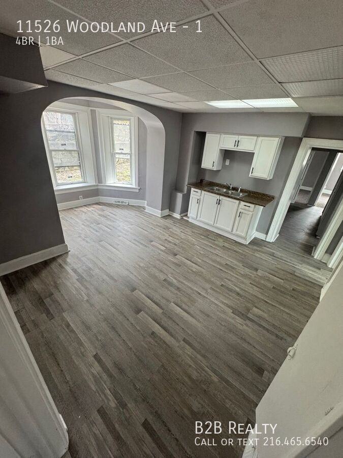 11526 Woodland Ave #1 - Photo 2 of 31