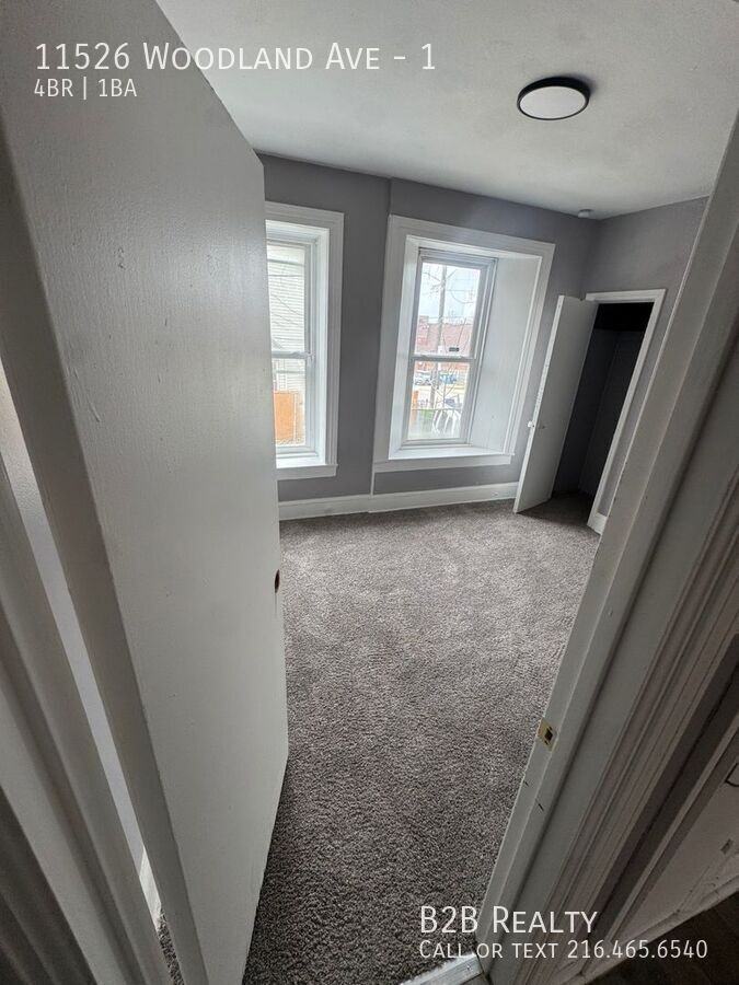 11526 Woodland Ave #1 - Photo 7 of 31