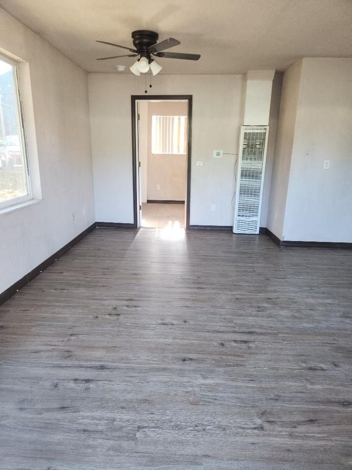 1319 9th Ave - Photo 2 of 11
