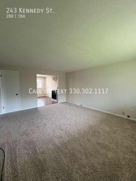 243 Kennedy St - Photo 3 of 15