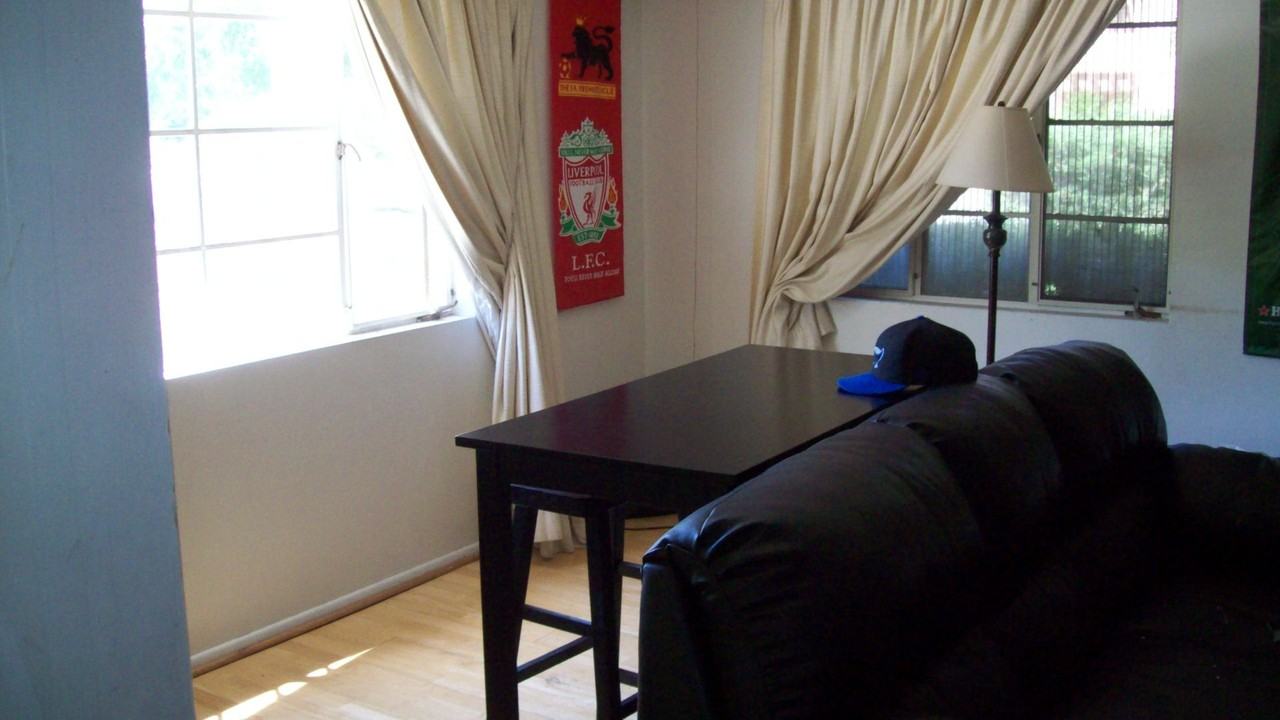 1023 S Ash Ave - Photo 2 of 5