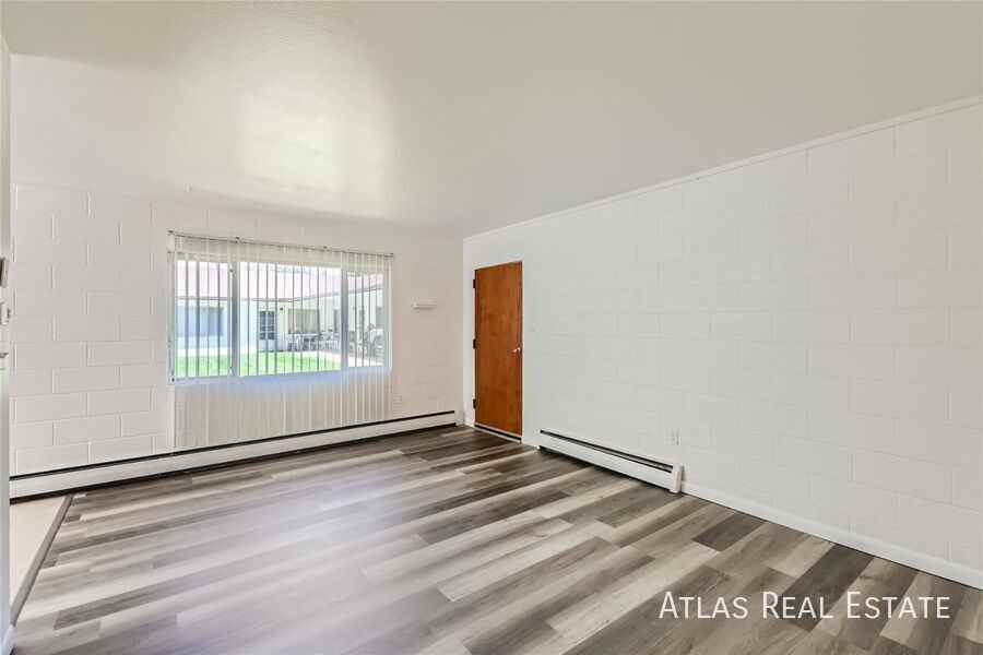 708 E Alpert Ct #6 - Photo 2 of 12