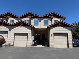 2332 Ne Ocker Dr #3 - Photo 1 of 1