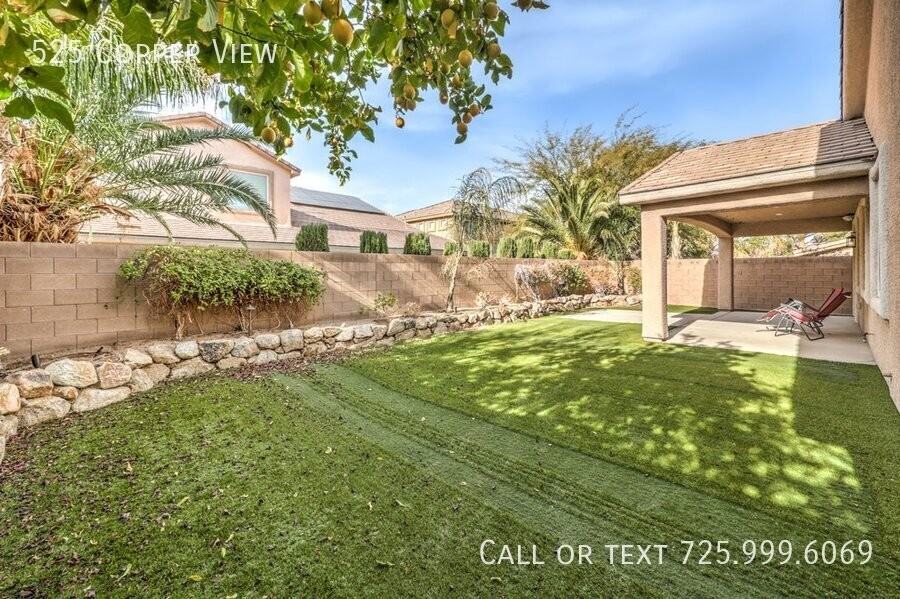 525 Copper View St - Photo 2 of 47