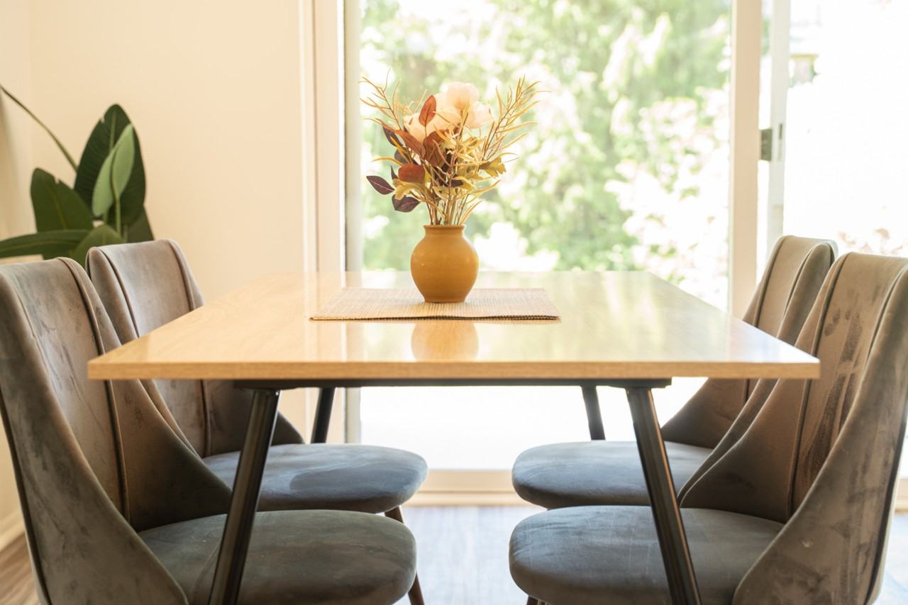 321 Bellevue Way Se #102 - Photo 5 of 26