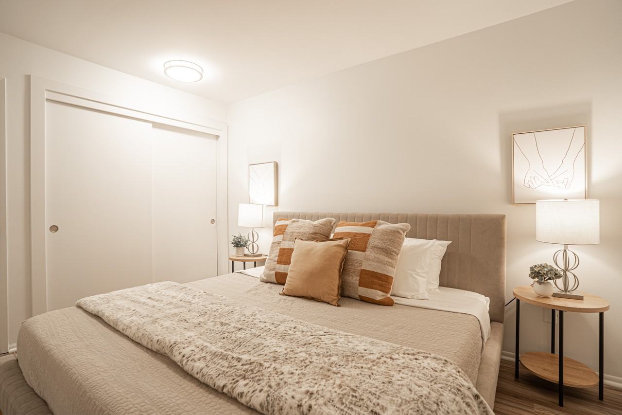 321 Bellevue Way Se #102 - Photo 7 of 26