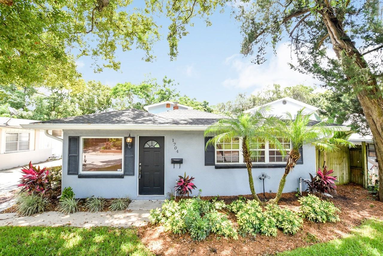 1704 Weltin St - Photo 2 of 33