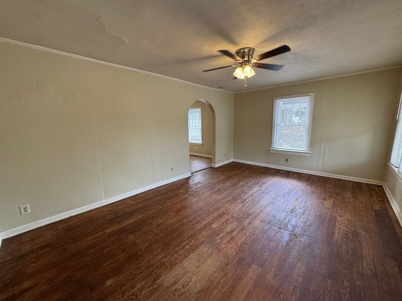 106 Crescent Ave Sw - Photo 5 of 20