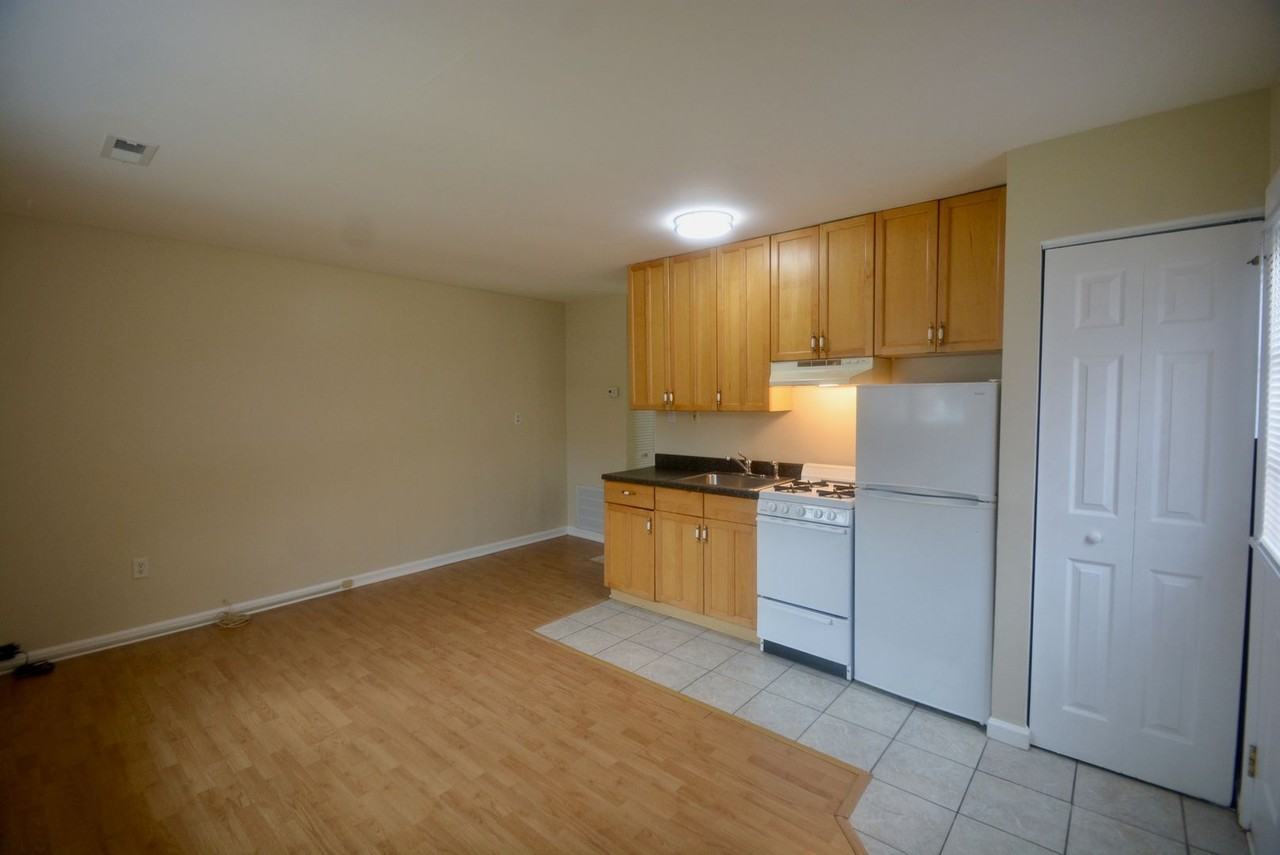 38 1/2 Verdi Cir - Photo 6 of 21