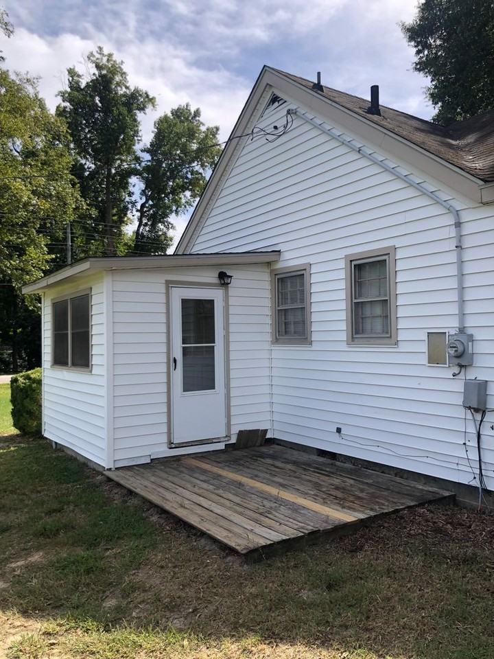 2310 Red Oak Rd - Photo 2 of 12