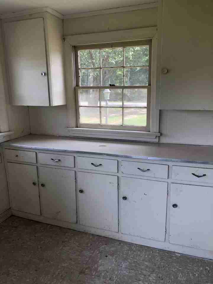 2310 Red Oak Rd - Photo 3 of 12