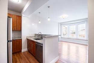 990 Bay Street (1114r) - Photo 1 of 1