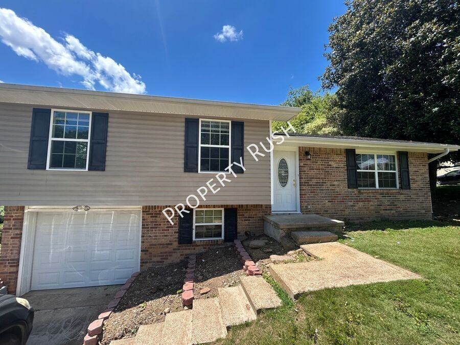 9119 Westminister Circle Dr - Photo 2 of 24