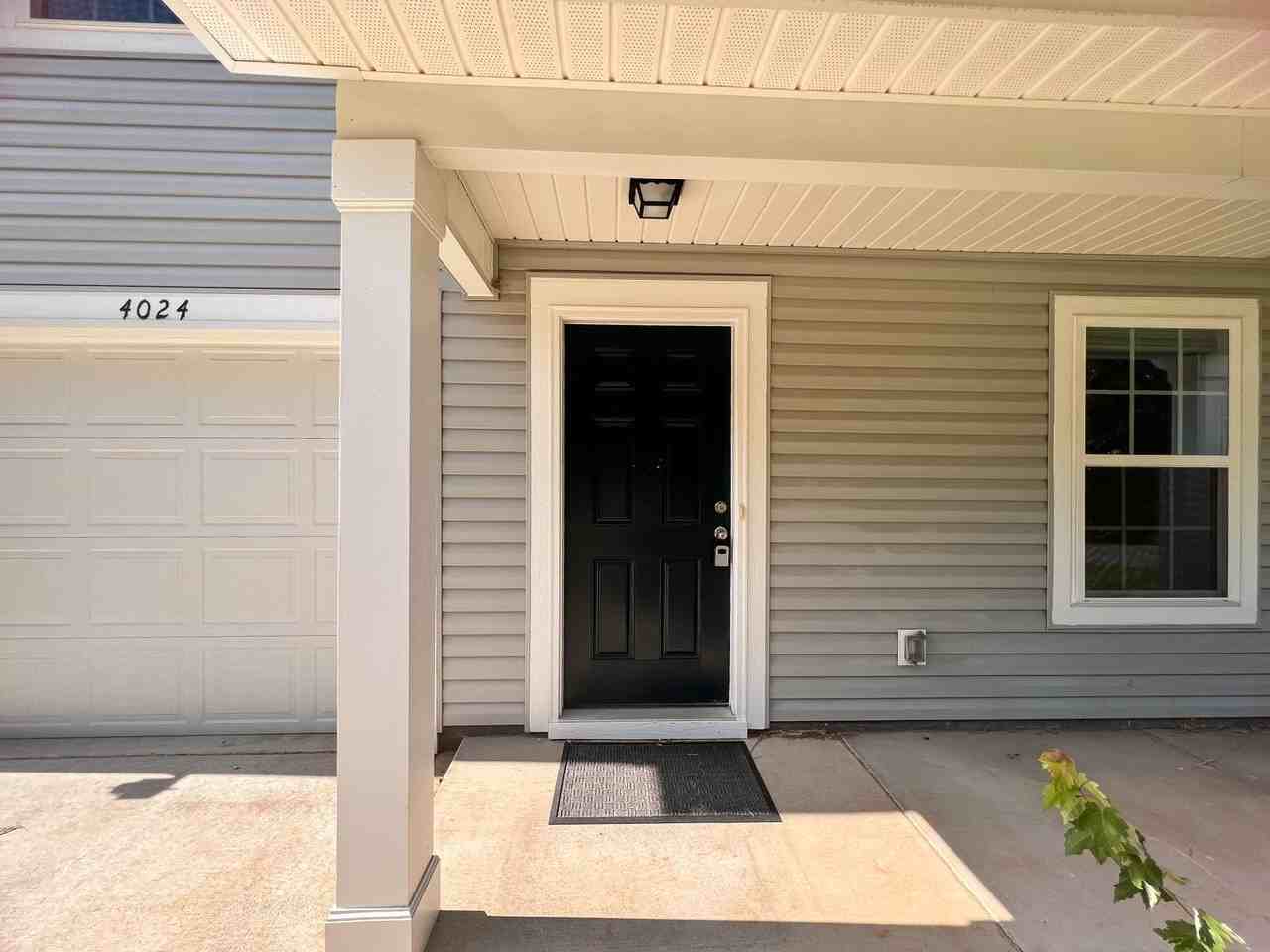4024 Gibb Ct - Photo 6 of 41