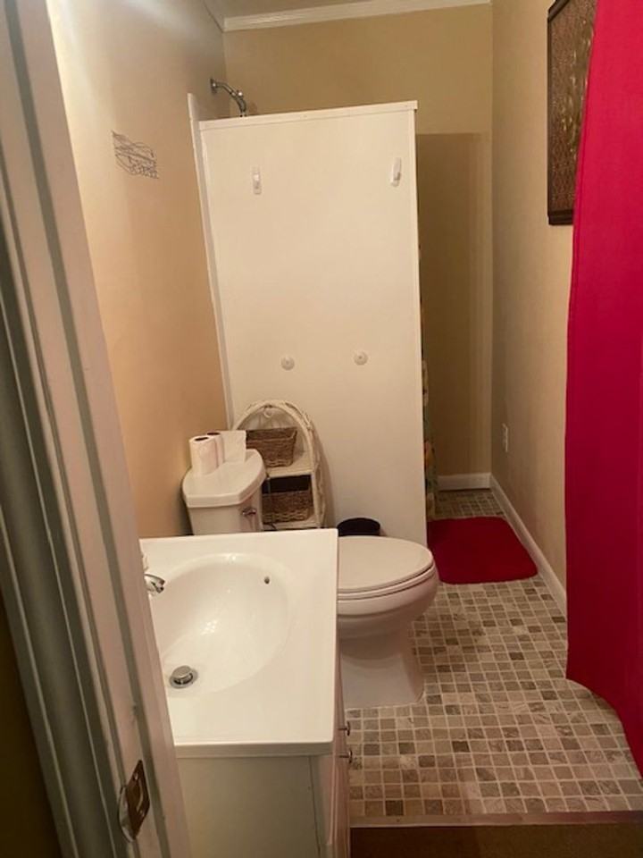 834 Harry Truman Rd - Photo 2 of 33