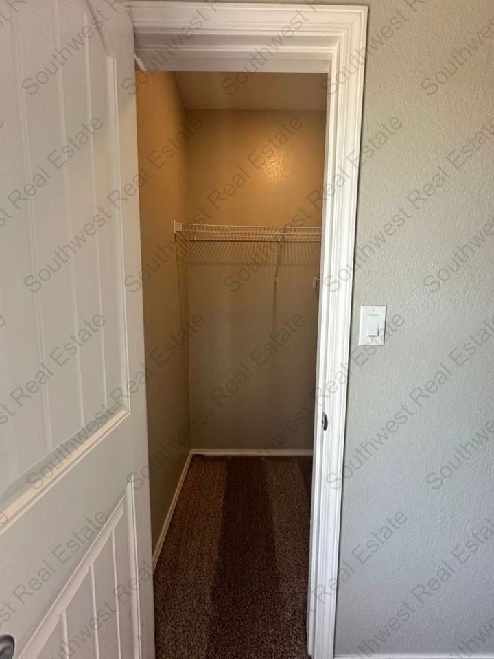 3824 Madison Rd - Photo 5 of 14