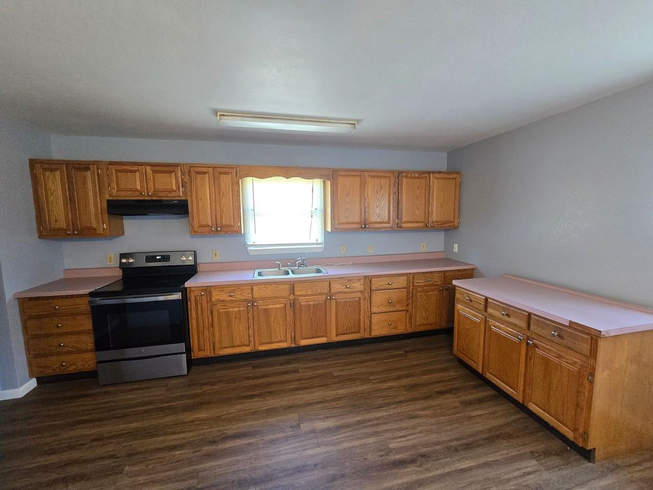 530 Jamestown Loop - Photo 5 of 16