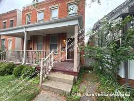552 W 2nd Ave - Photo 1 of 1