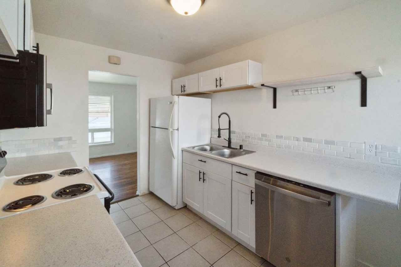 3316 3316 & 3318 N Nevada Ave - Photo 3 of 18