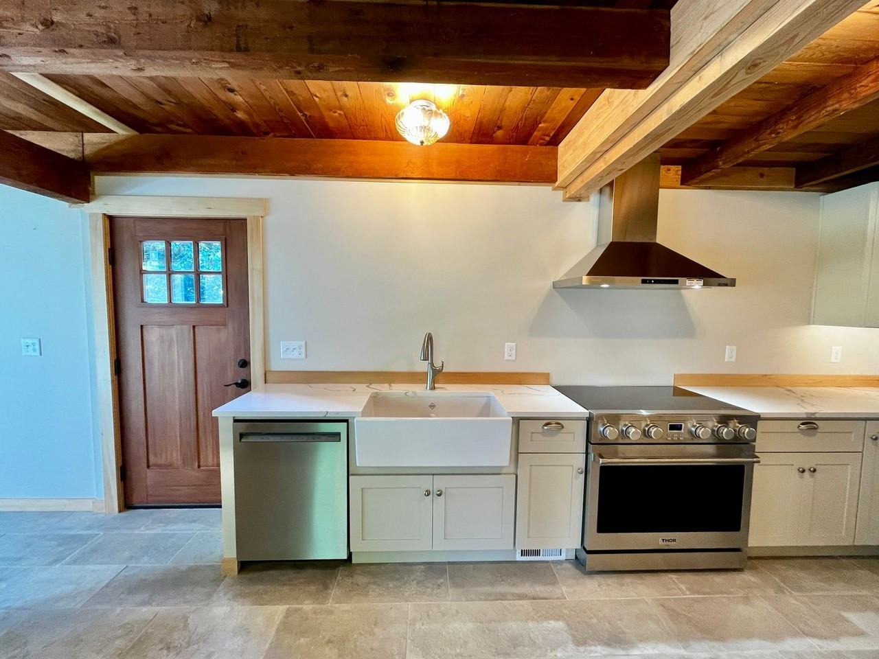 10855 Ne Puget Bluff Ln - Photo 6 of 38