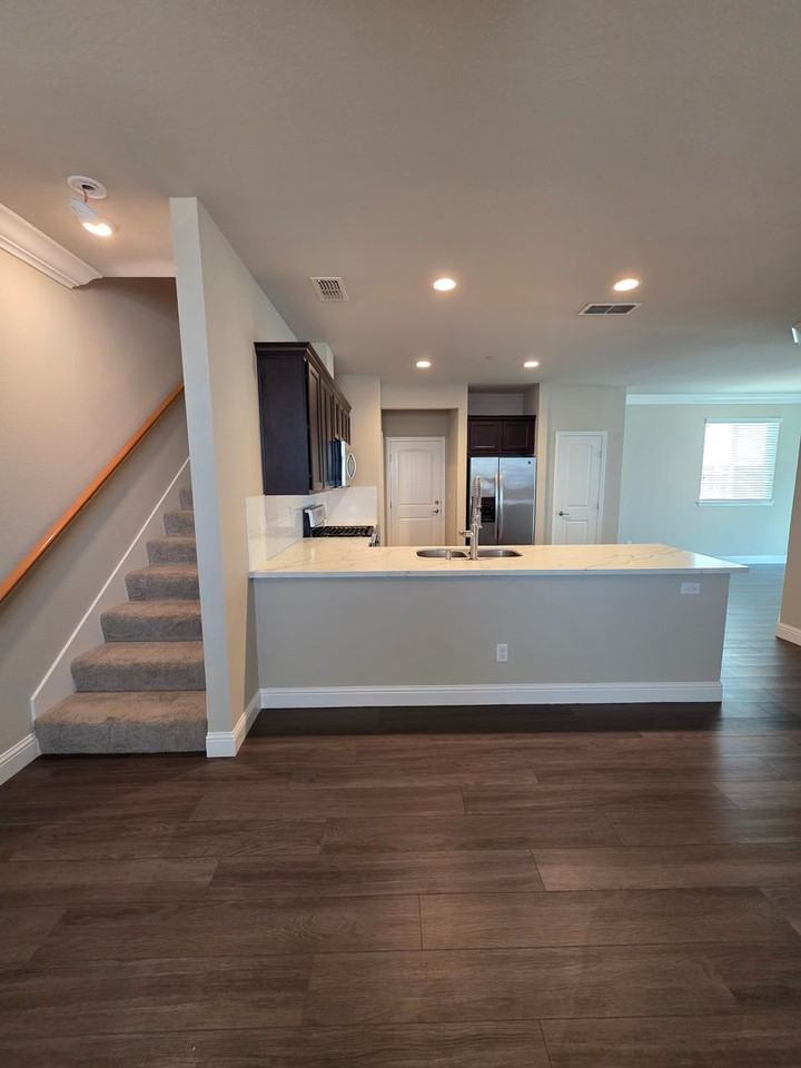 846 Congaree Ln - Photo 5 of 28