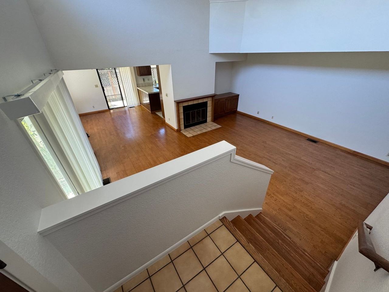 17 Hansen Ct - Photo 3 of 12