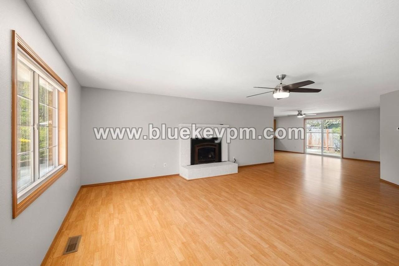 7849 Sw Champion Ct - Photo 6 of 25