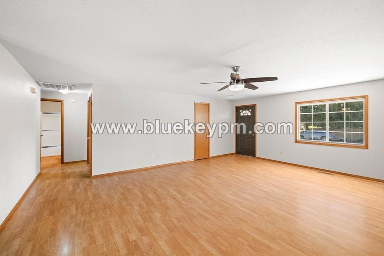 7849 Sw Champion Ct - Photo 7 of 25