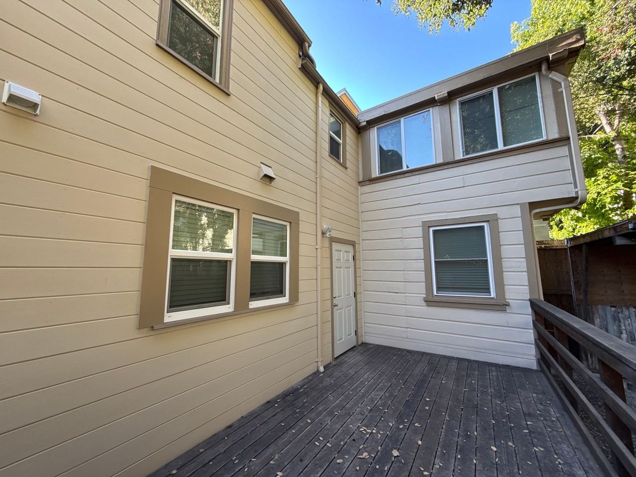 RC- 3894-3896 Ruby St., Oakland, CA, 94609 - Photo 5 of 7