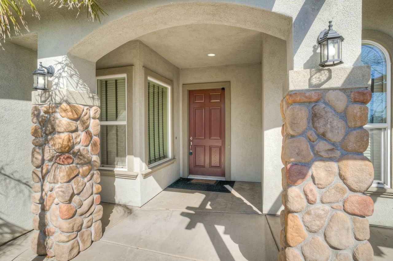 5244 Gold Spring Court - Photo 2 of 11