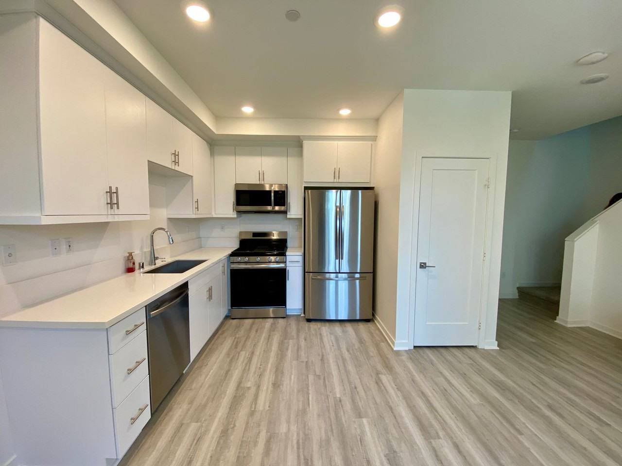 1091 Spare Rd - Photo 5 of 19