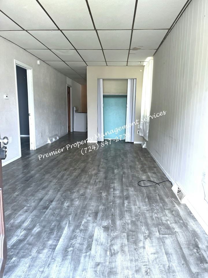 602 East Lutton Street, Unit #1 FRONT - Photo 3 of 14